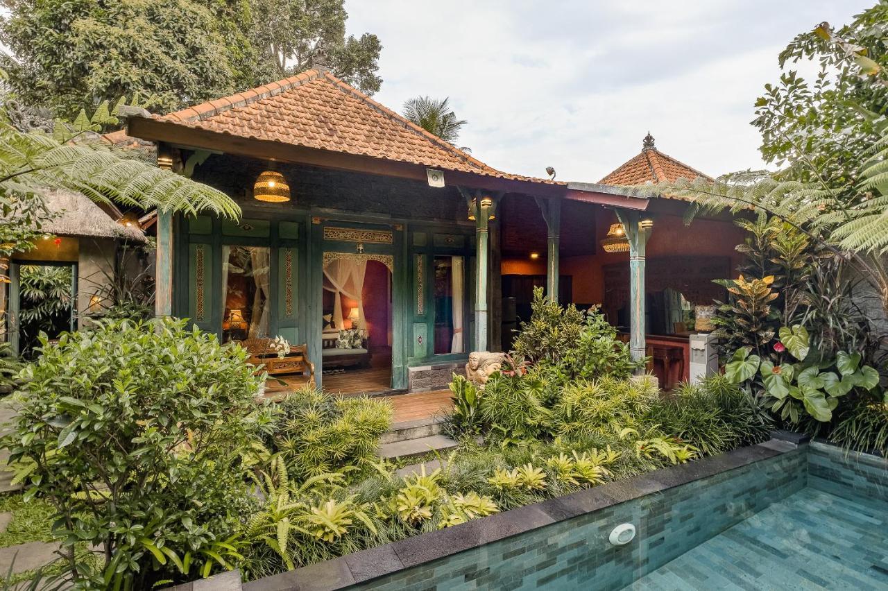 Teja Lokha Ubud Villa ภายนอก รูปภาพ