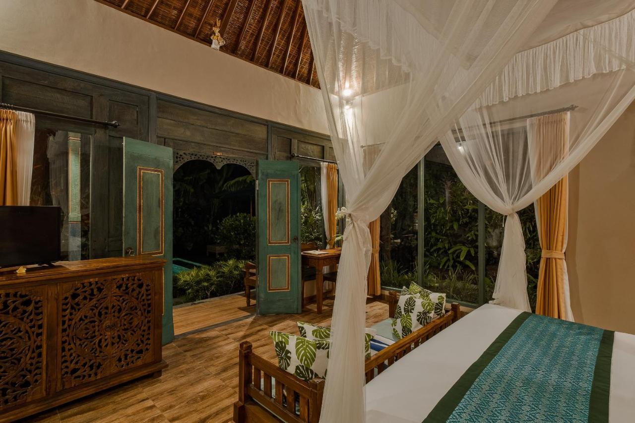 Teja Lokha Ubud Villa ภายนอก รูปภาพ