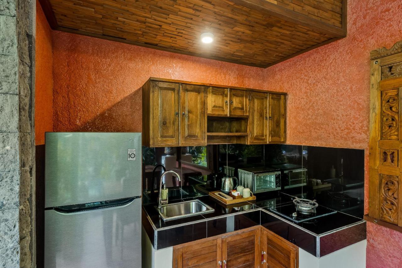 Teja Lokha Ubud Villa ภายนอก รูปภาพ