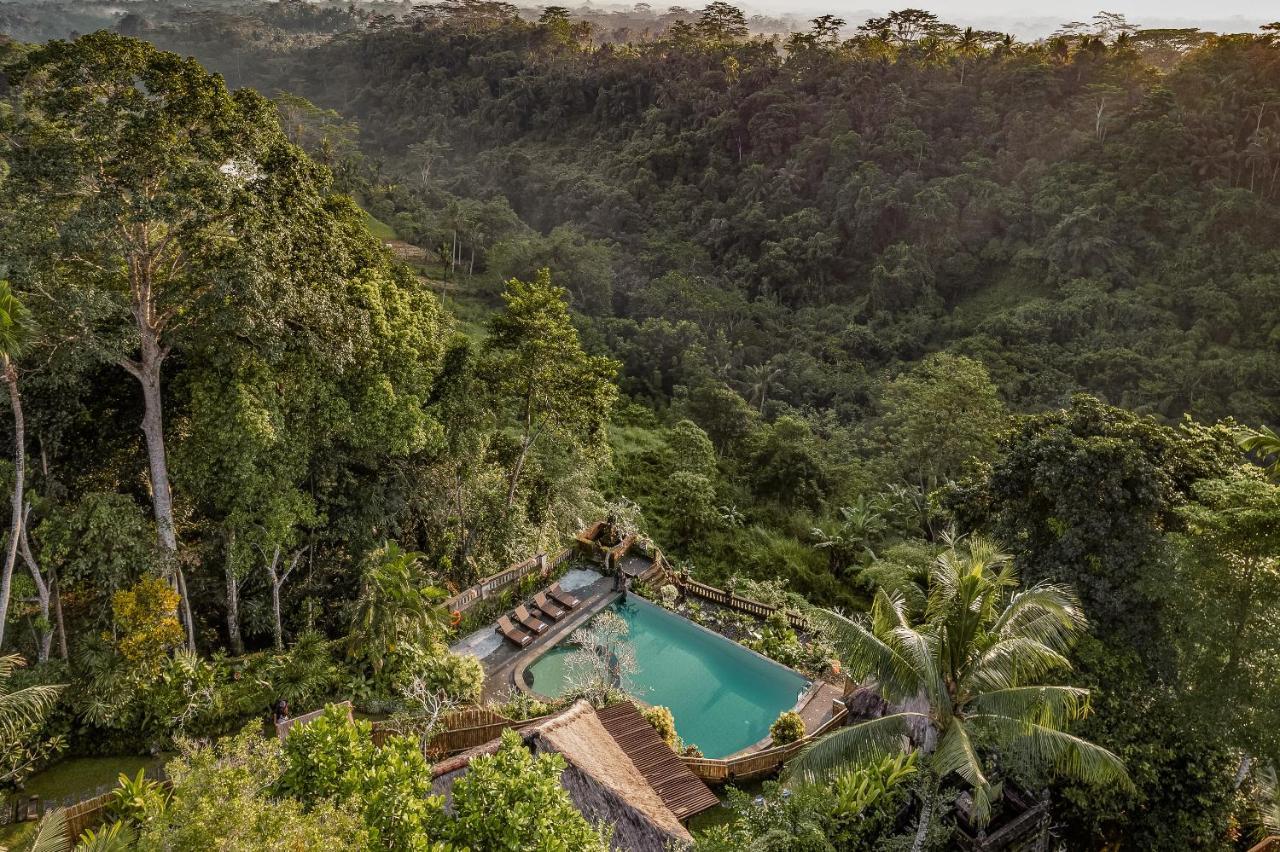 Teja Lokha Ubud Villa ภายนอก รูปภาพ